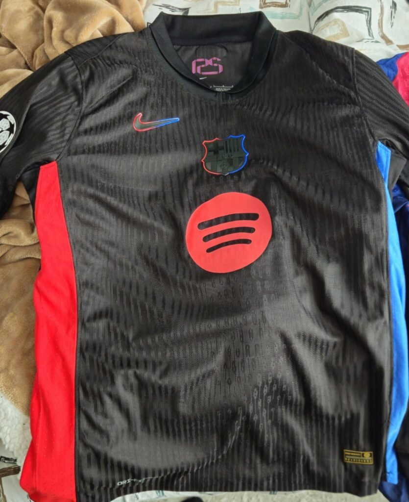 Image #1 from reui***t