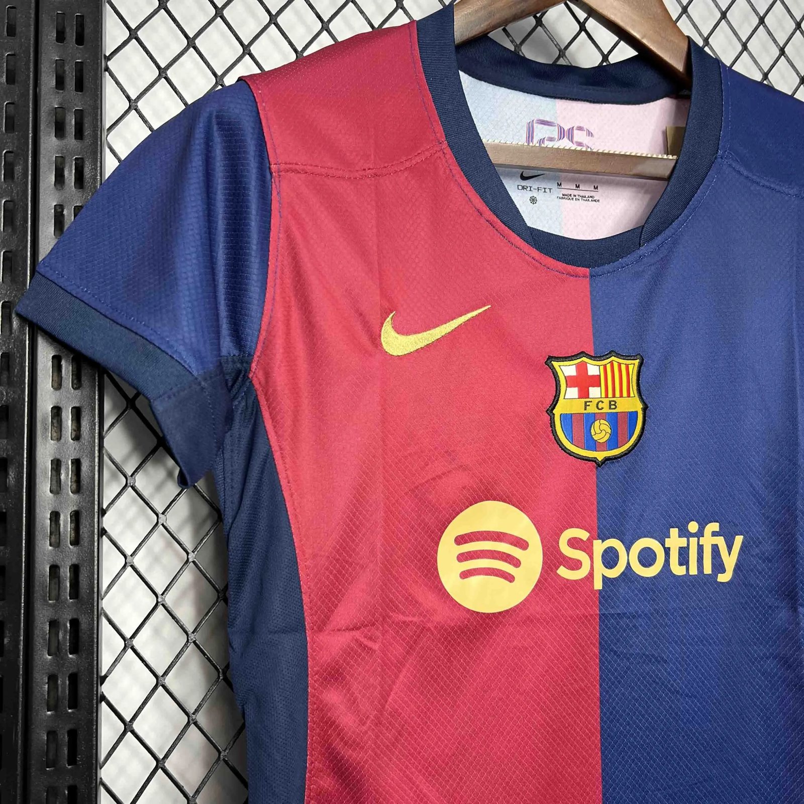 Barcelona Home Women's Soccer Jersey 2024/25