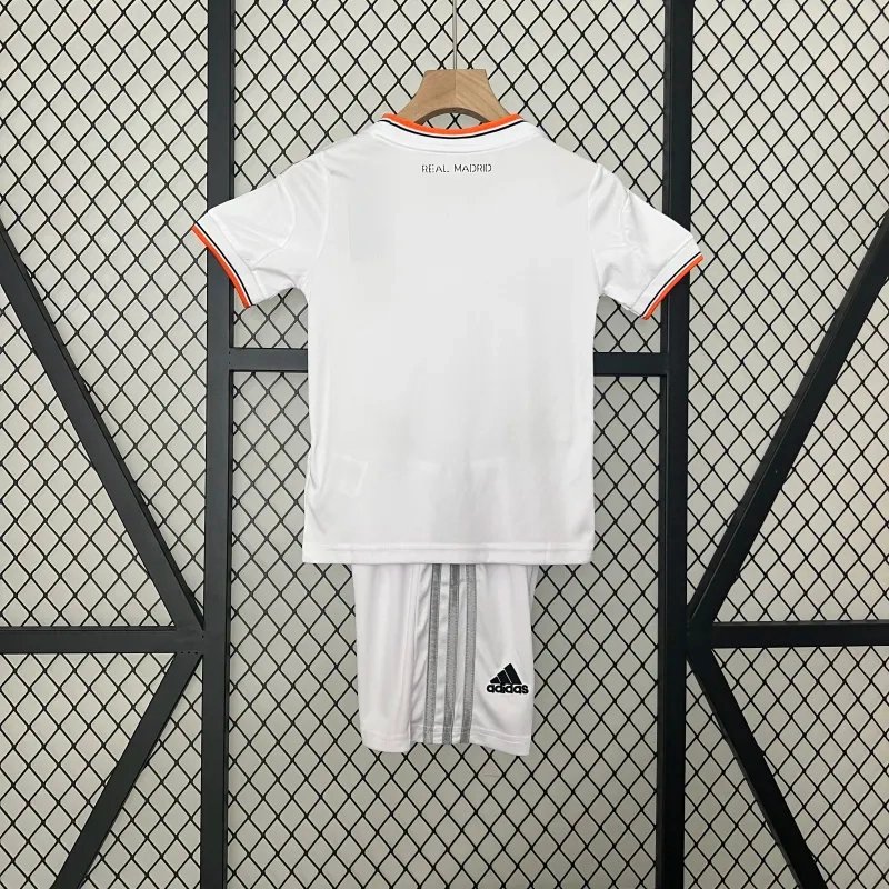 Real Madrid Retro Jersey Home Kids Kit Jersey+Shorts 2013/14