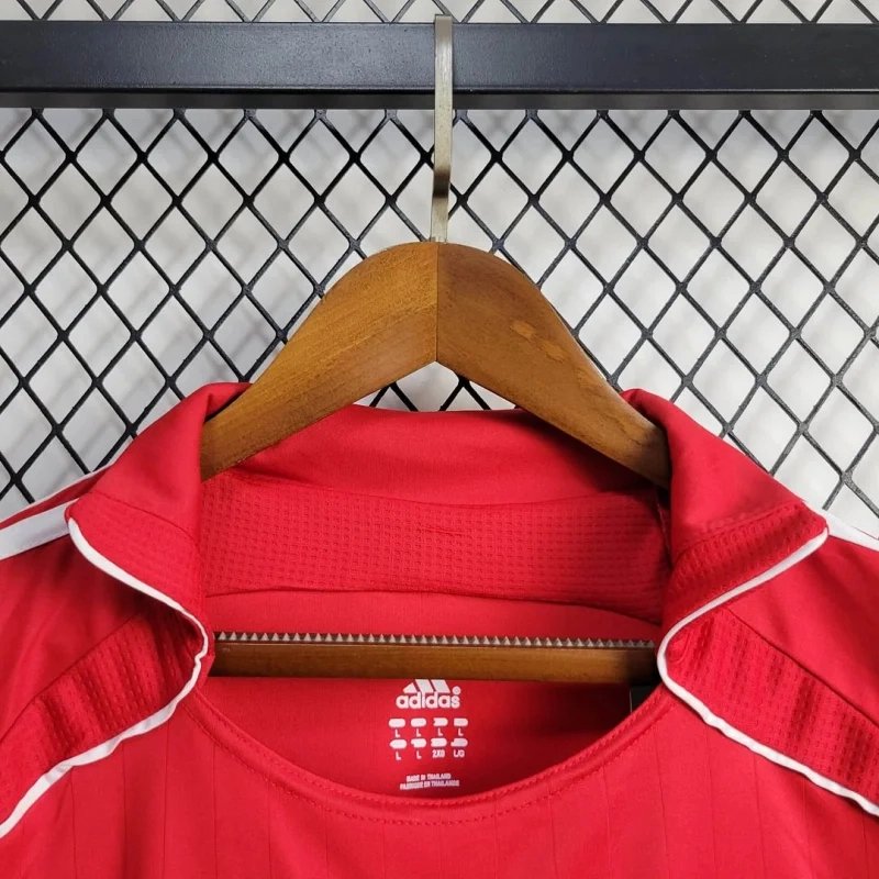 Liverpool Retro Football Jersey Home Custom Shirt 2006/07