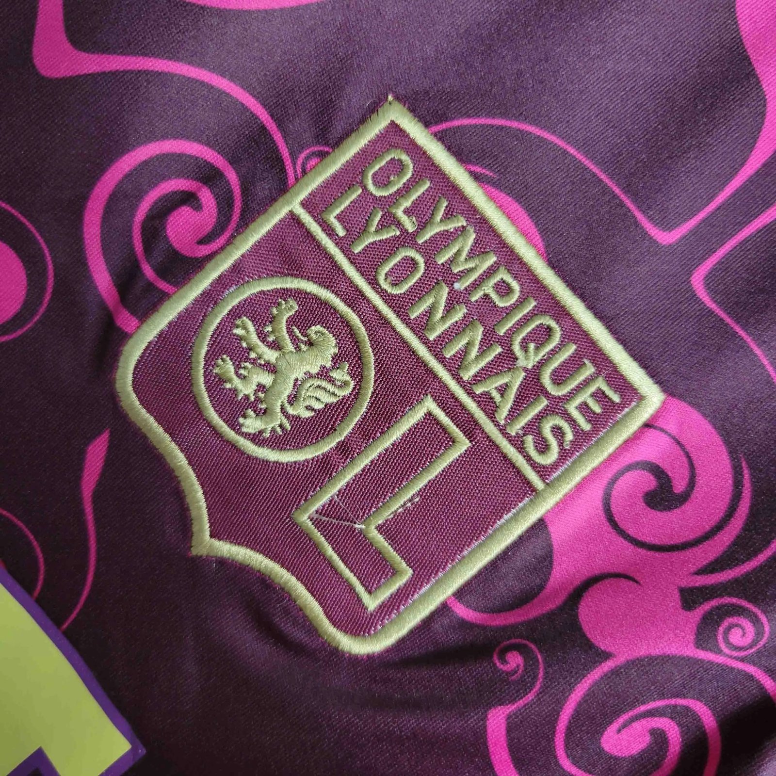 Olympique Lyonnais Retro Football Jersey Away Custom Shirt 2010-11