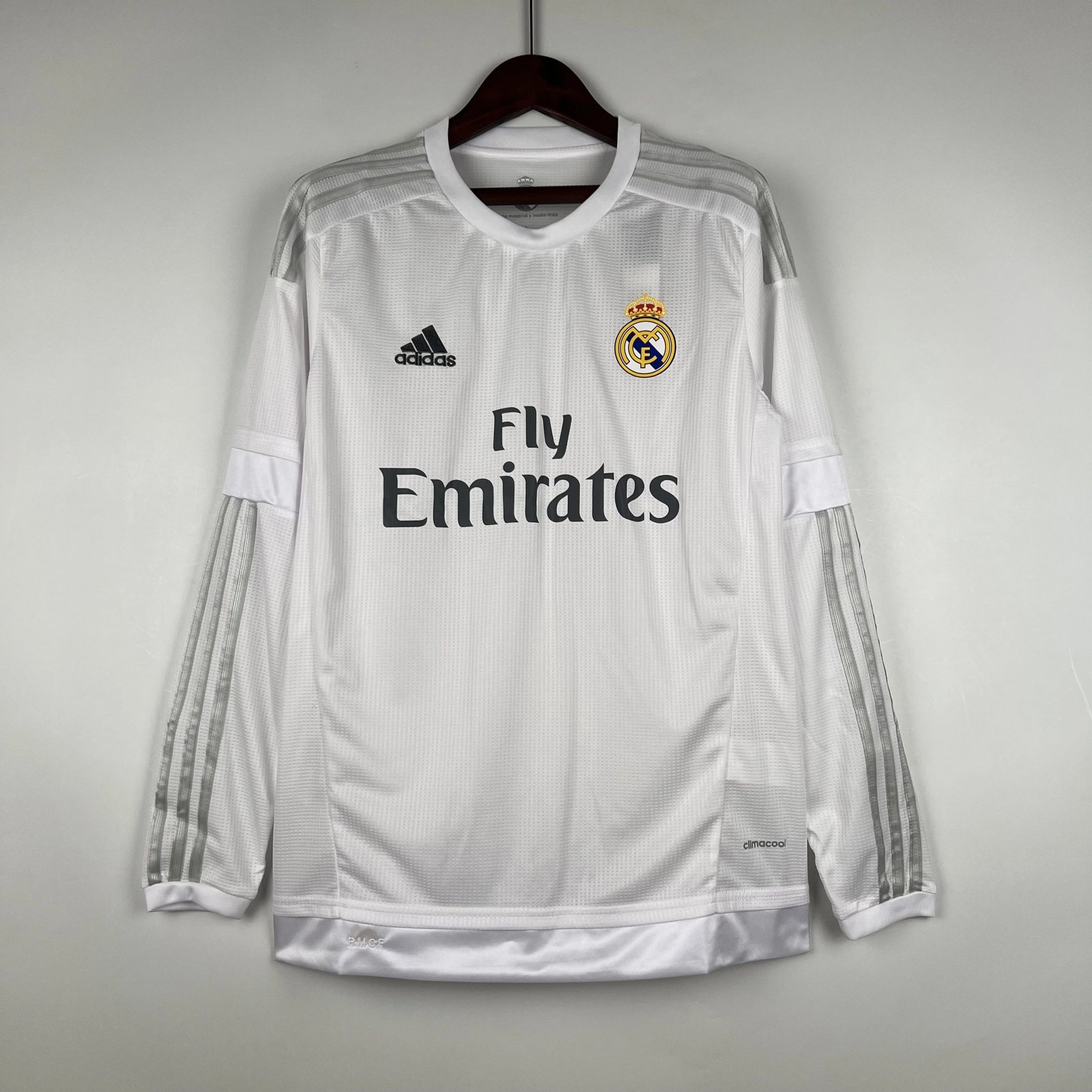 089092ccfb8cf95eacd825aa3f2951af9dcee12b Real Madrid Retro Jersey Home Long Sleeve Custom Soccer Shirt 2015/16