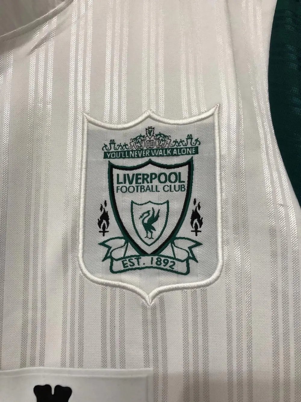 Liverpool Retro Football Jersey Away Custom Shirt 1995/96