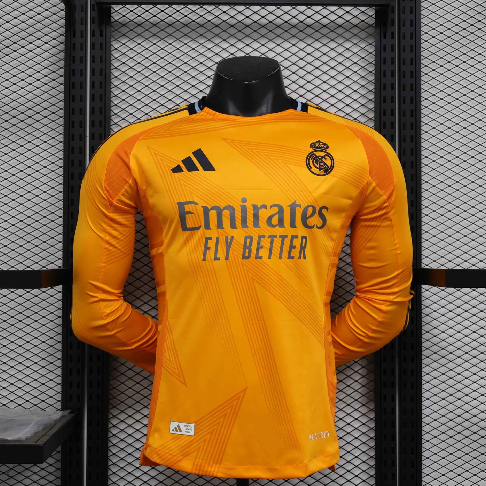 0b753a8a5ee60c14e5cecdc872220a1124c21fb0 Real Madrid Authentic Soccer Jersey Away Shirt Long Sleeve 2024/25