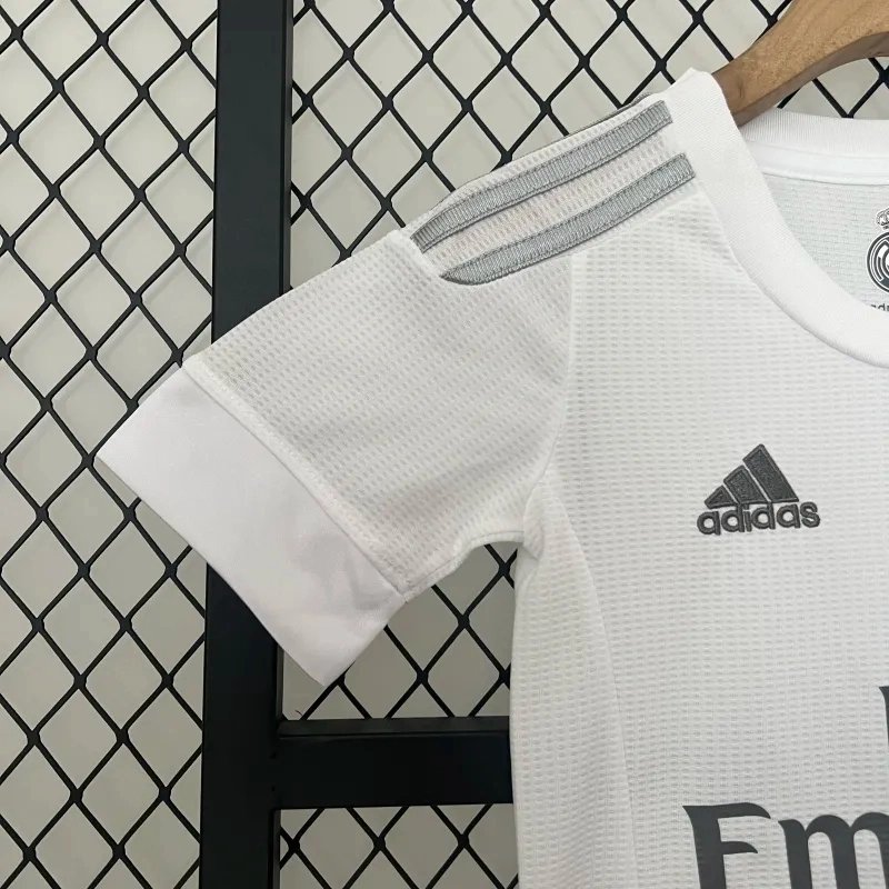 Real Madrid Retro Jersey Home Kids Kit Jersey+Shorts 2015/16