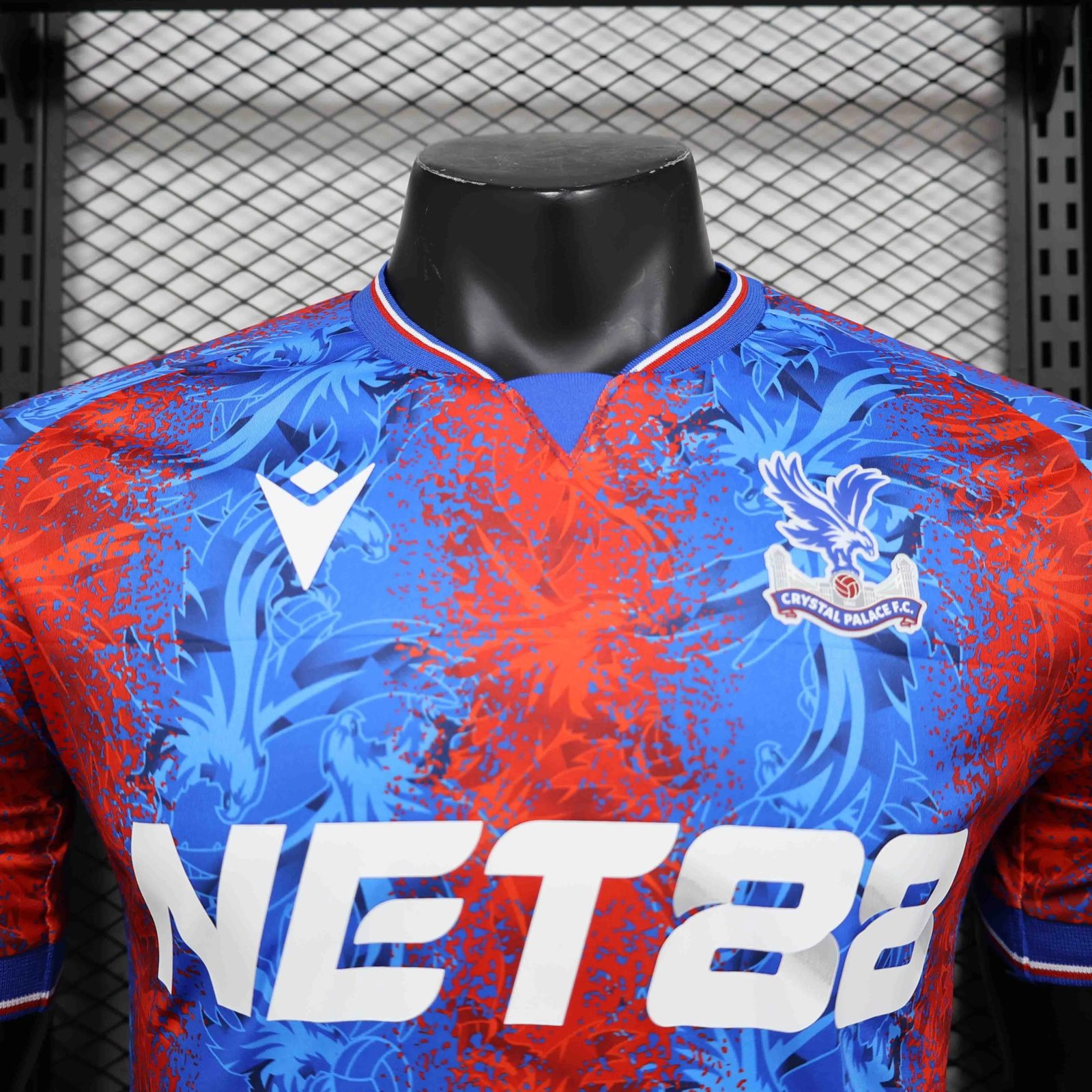 1074f18db617d6fcbc6d642b3e0c0b14cb33c56a Crystal Palace Authentic Football Jersey Home Shirt 2024/25