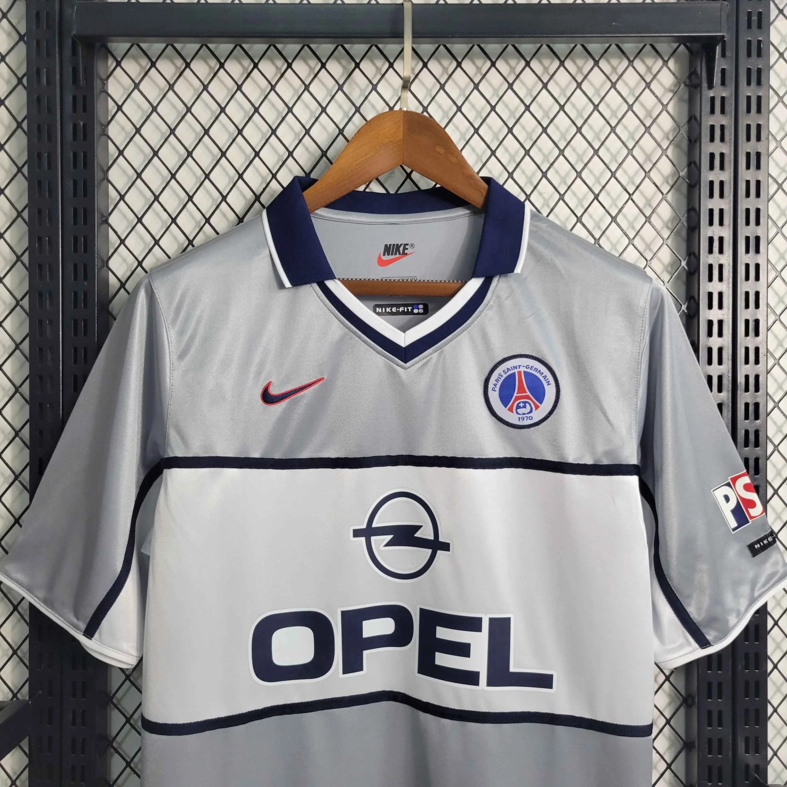 168363fa1e3182fcc9e41f72ad83ca465ef86080 PSG Retro Jersey Away Soccer Shirt 1999/01