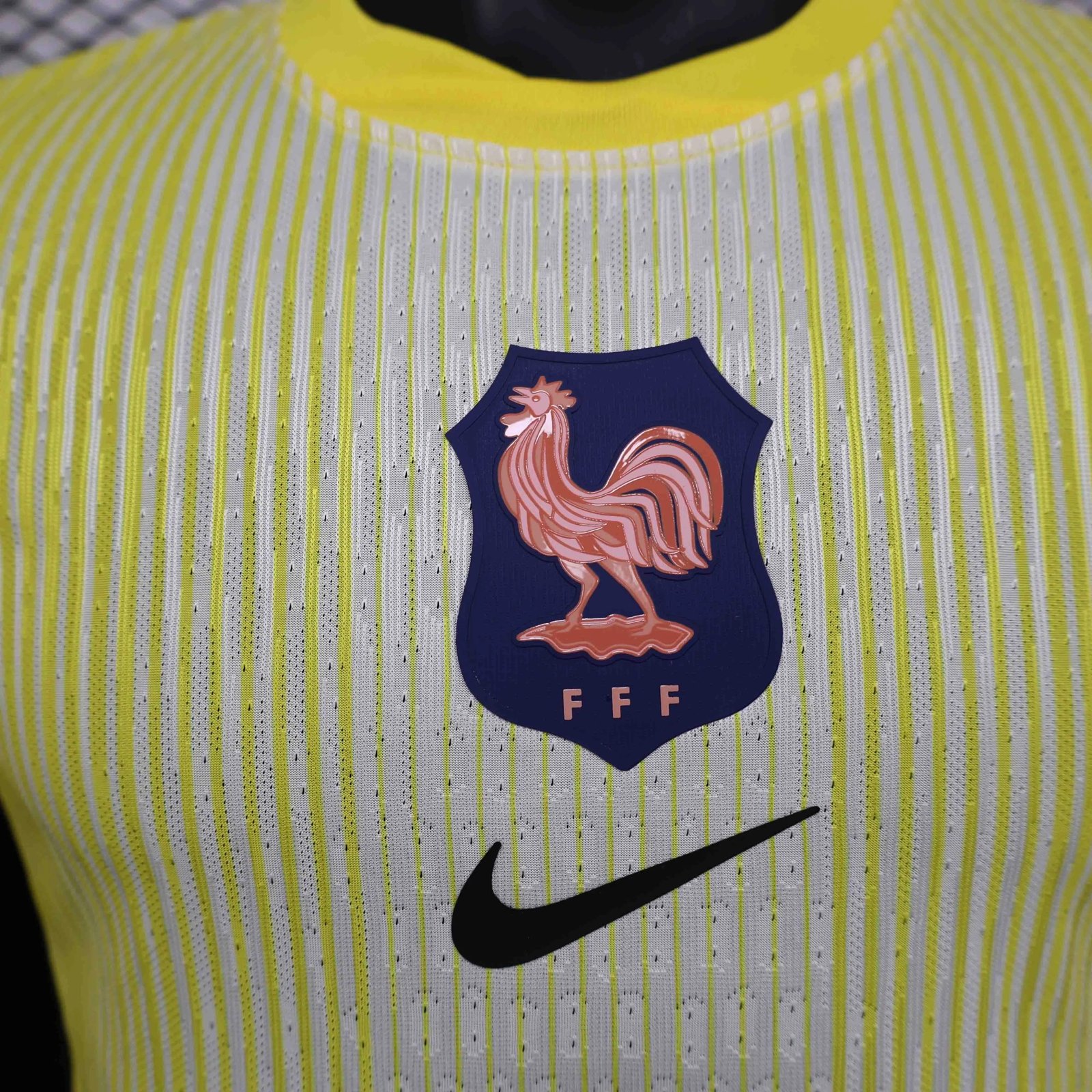 2901c7ef267a39df35da234a451a501c848a5b96 France Authentic Soccer Jersey Yellow Special Edition Shirt 2025