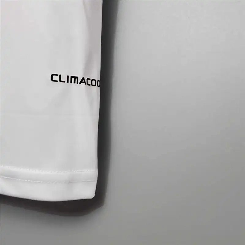 295851748676b2345862db4f650bed3ef89bf0b3 Real Madrid Retro Jersey Home Custom Soccer Shirt 2009/10