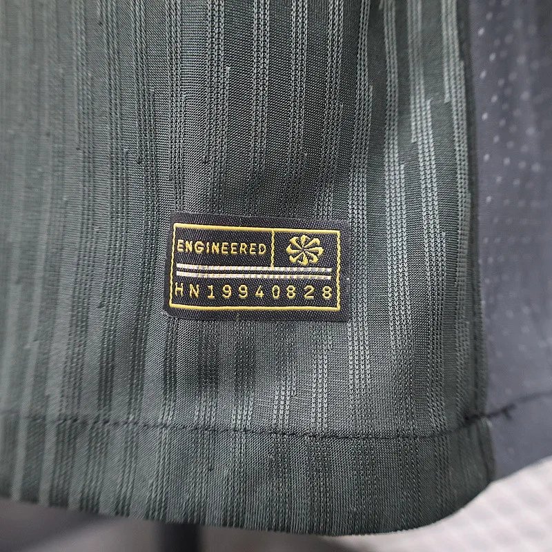 Liverpool Authentic Football Jersey Away Long Sleeve Shirt 2024/25