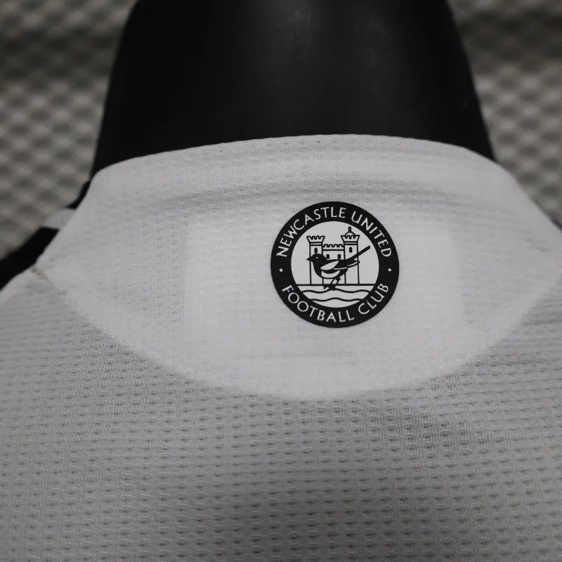 Newcastle United Authentic Football Jersey Home Shirt 2024/25