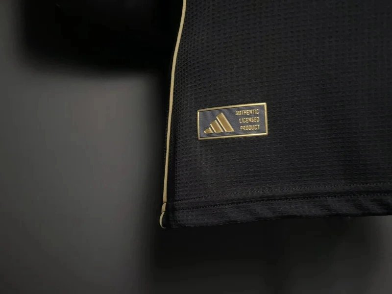 Liverpool Authentic Football Jersey Special Edition Shirt 2025/26