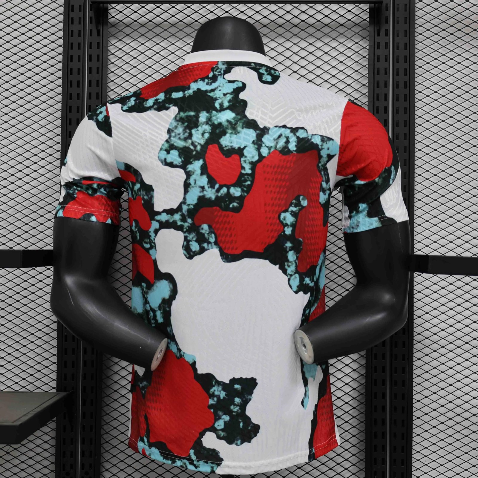 33a357d983c1d8b7a530447cf1b1f765a946abad Bayern Munich Pre-Match Jersey Player Version 2024/25