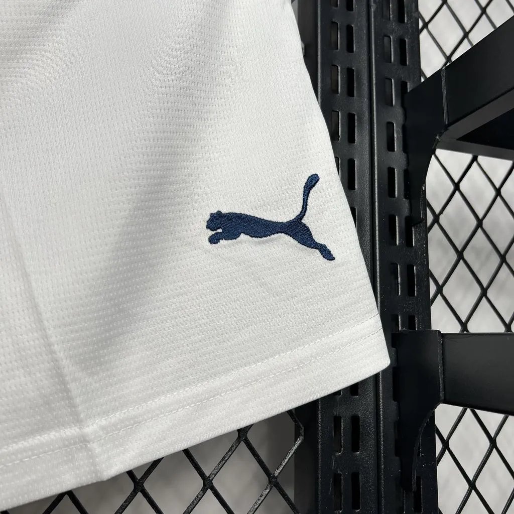 36ebe8a080416cf0e6ac1ec994ed1755518b86c0 Manchester City Home Football Shorts 2024/25