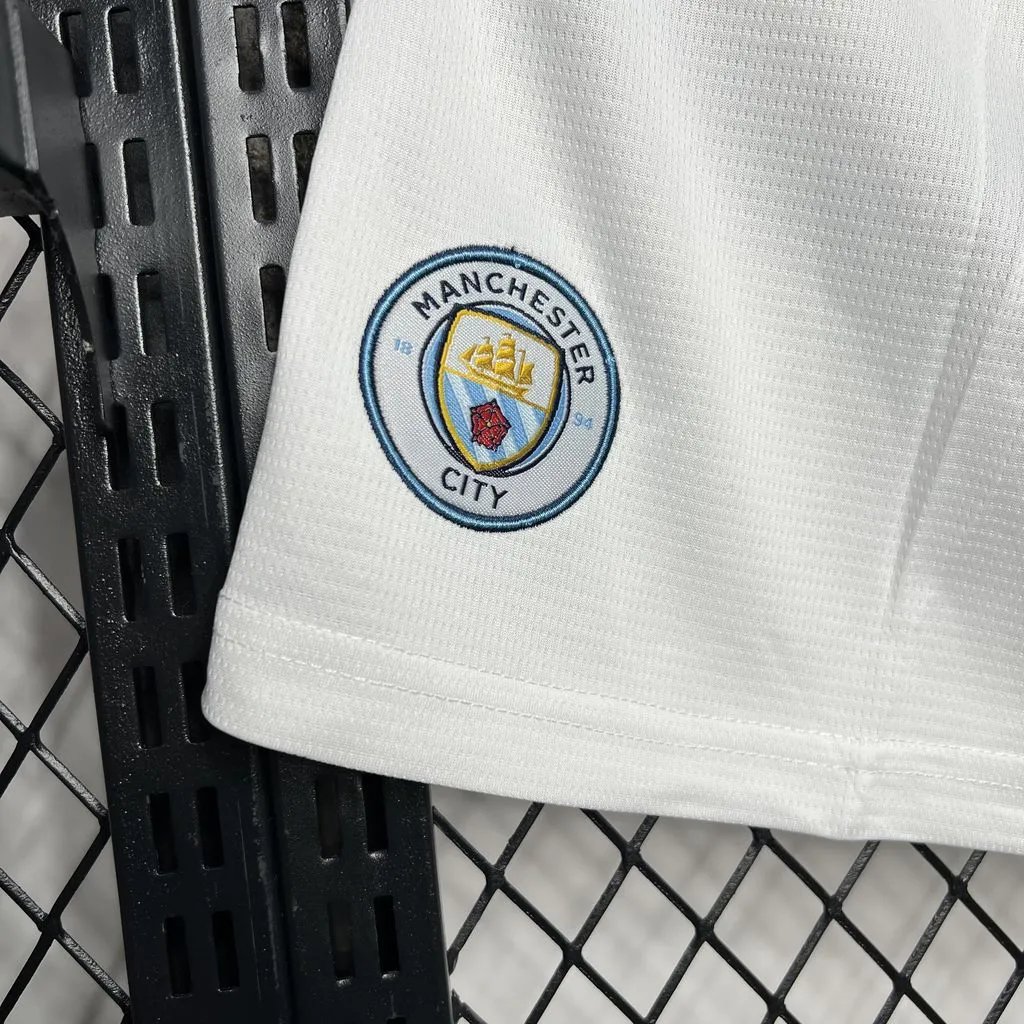 382c69ef459a6e6f84759ff78c6143d9b007e3f8 Manchester City Home Football Shorts 2024/25