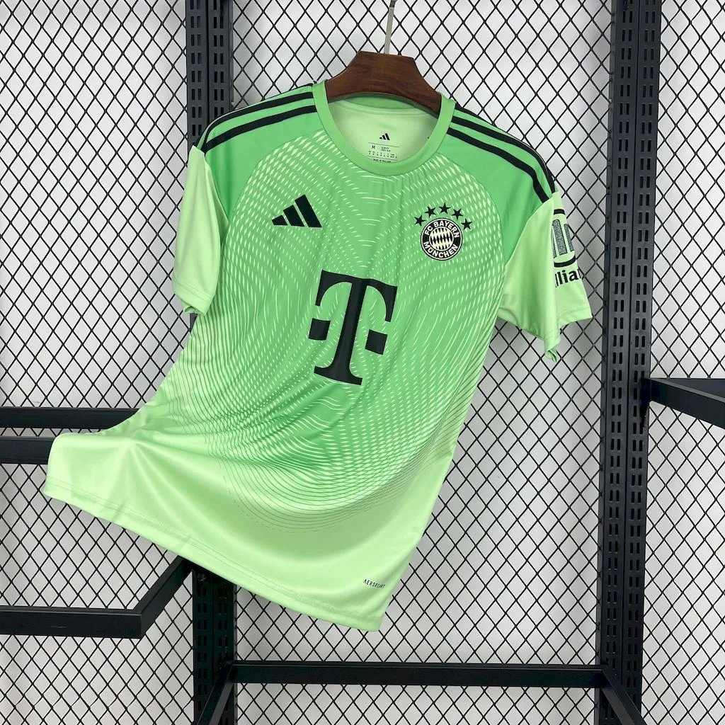 3dcc7d93dd002a6c17ff24560fc3cb2cd97110e7 Bayern Munich Soccer Jersey Green Goalkeeper Shirt 2025/26