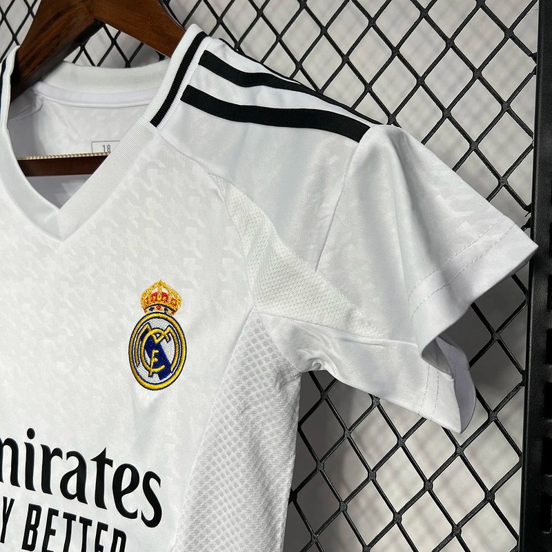 3fb31c4052377fbc1745d30aae86916cd8543137 Real Madrid Home Soccer Uniform Kids Kit Jersey+Shorts 2024/25