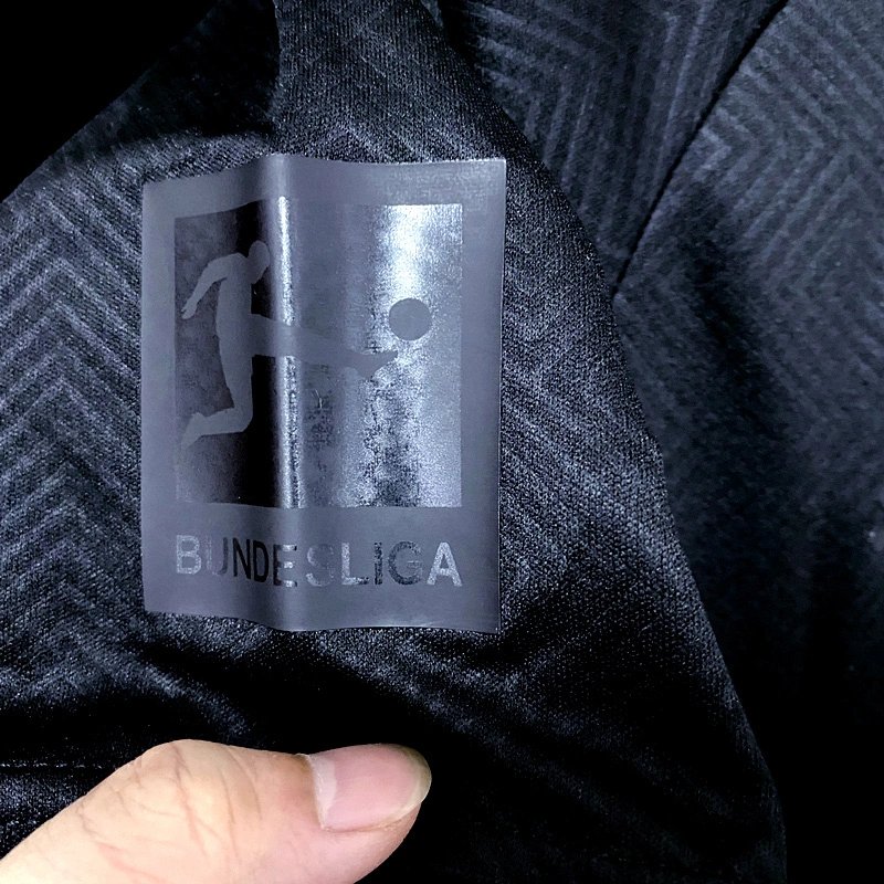 41f002c95ccf94c6323a586bbceb6ed713e420a2 Borussia Dortmund Retro Jersey Black Soccer Shirt 2019/20