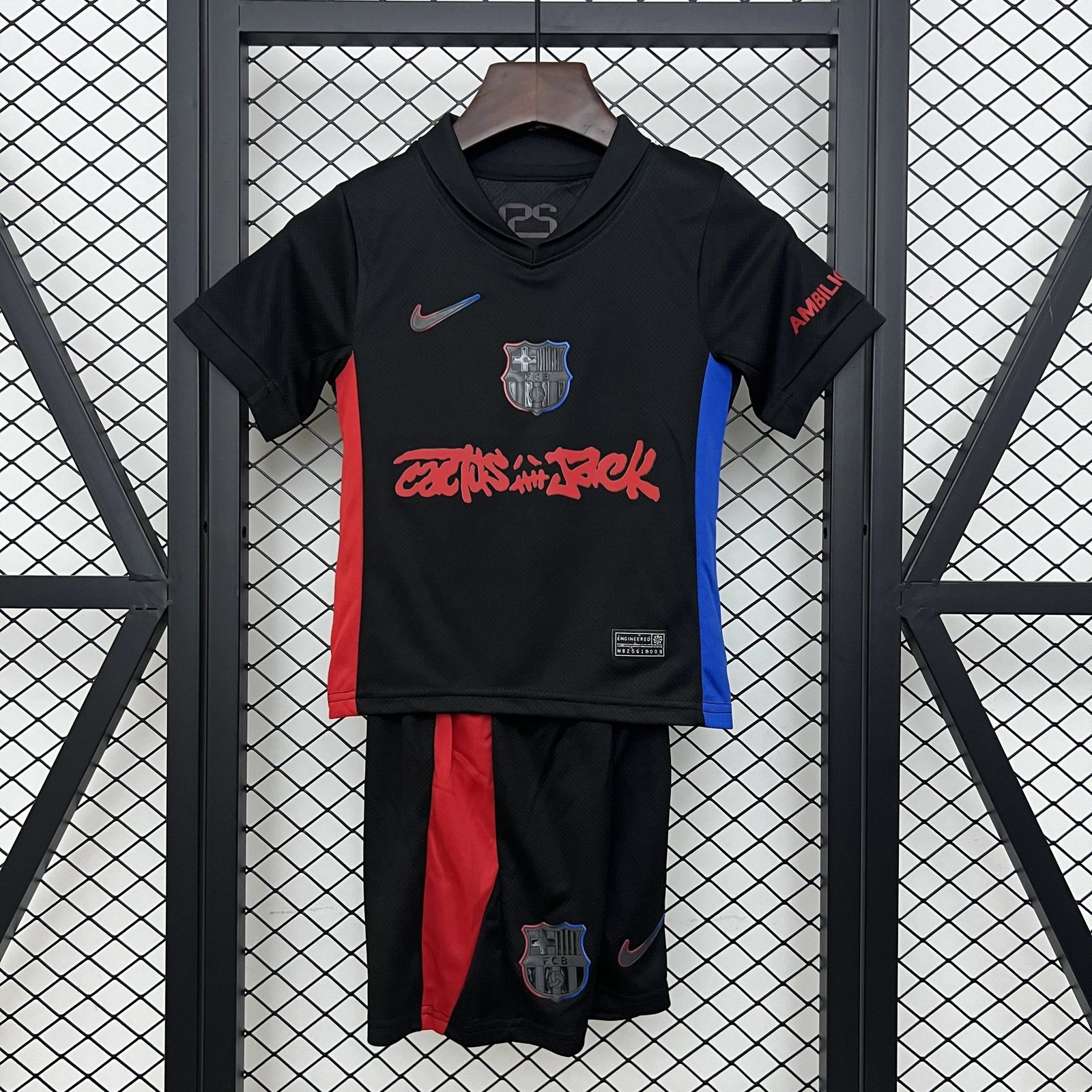 43023f0d1f81a237ddafaf6c8c9ddeba4ebe7ffe Barcelona Away x Travis Scott Soccer Kids Kit Jersey+Shorts 2024/25