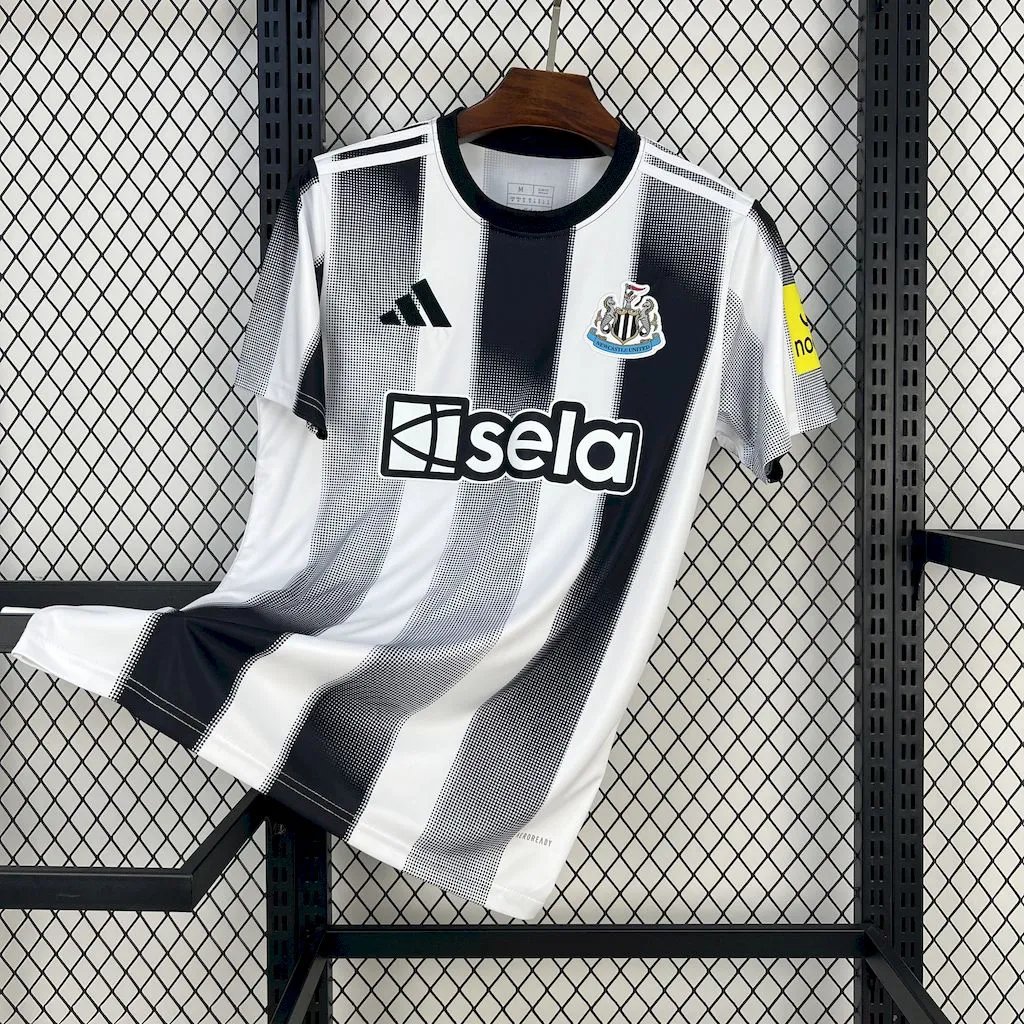Newcastle United Football Jersey Home Custom Shirt 2025/26