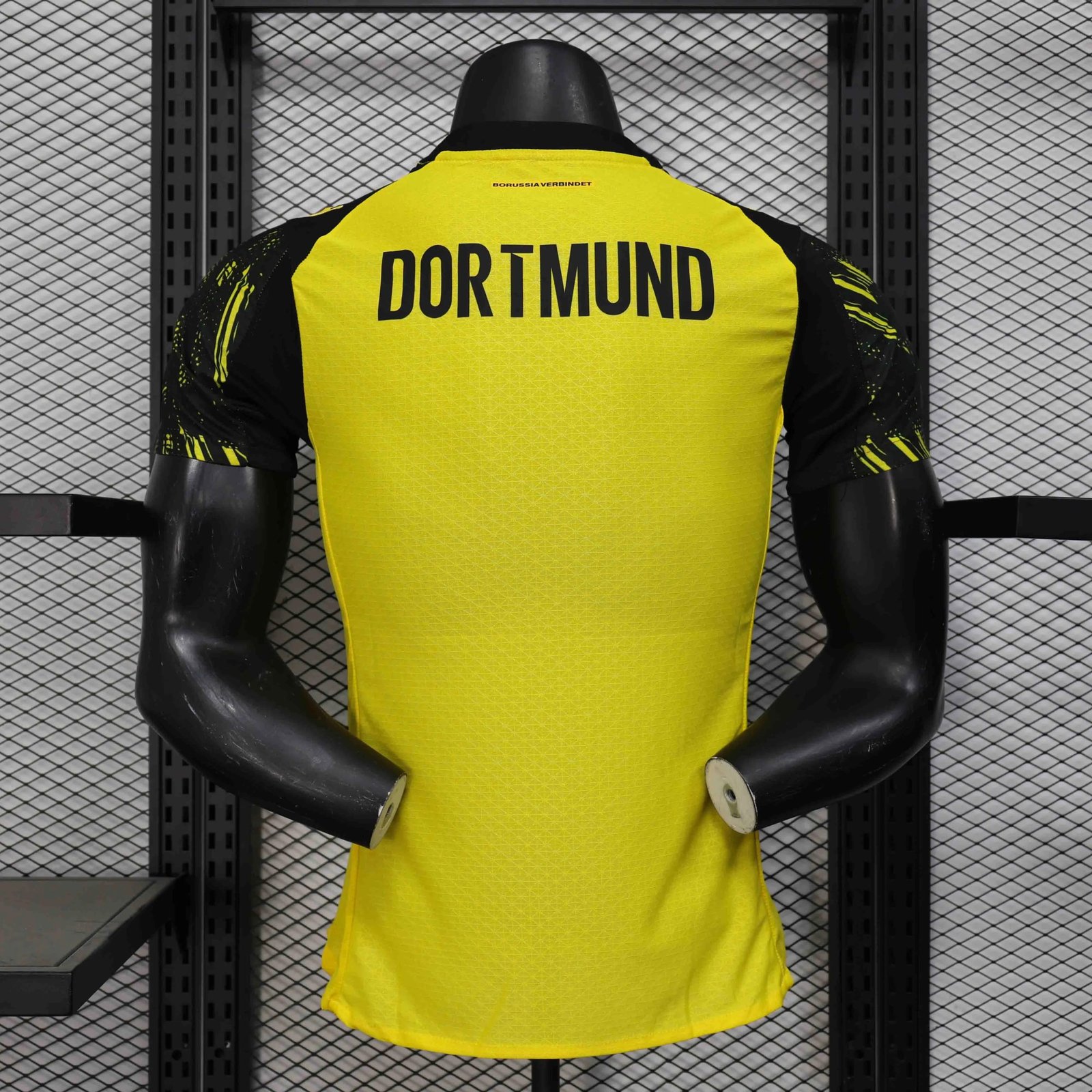 Borussia Dortmund Authentic Home Football Shirt 2025/26