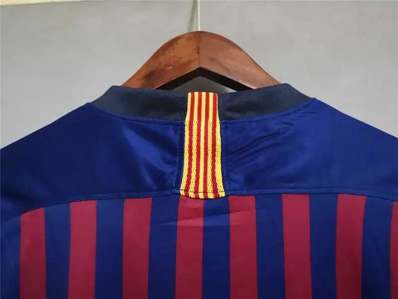 Barcelona Retro Jersey Home Soccer Shirt 2018-19
