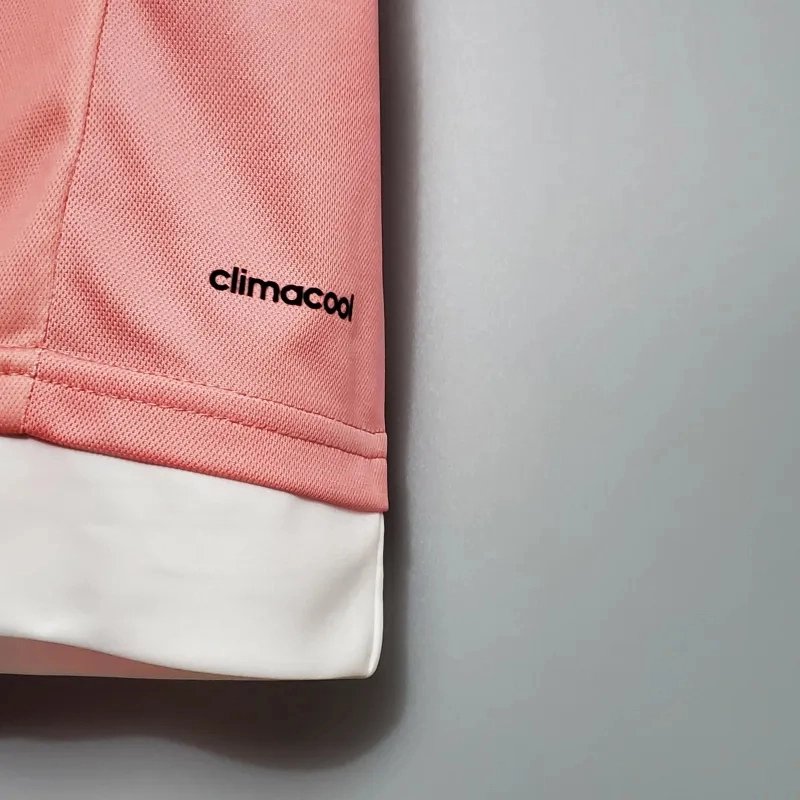 6b1ab8cc9a35190cb43cadecff6375931f5cce0a Juventus Retro Soccer Jersey Away Custom Shirt 2015-16