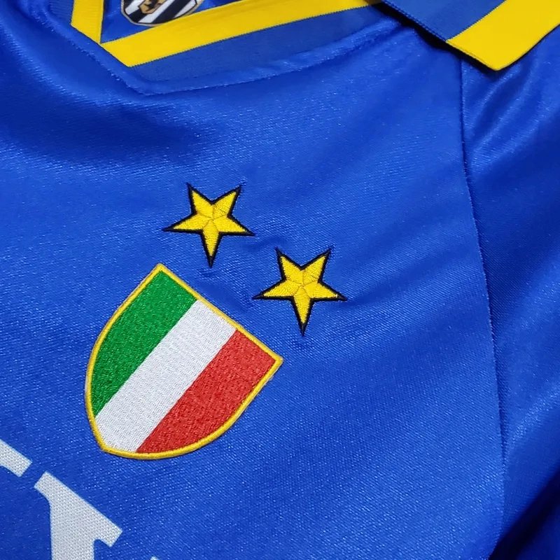 73b35a27b4f85dd07bf9e312898b6694a19eaf6e Juventus Retro Soccer Jersey Third Away Custom Shirt 1995-96