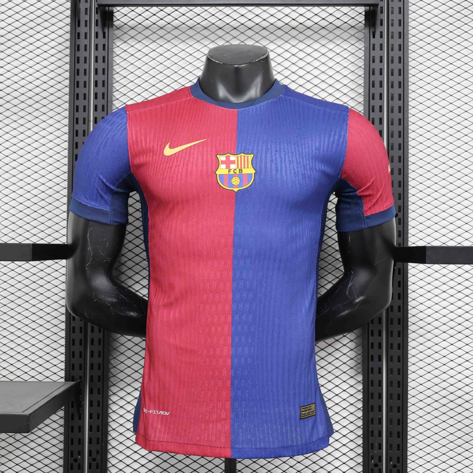 77c27395c686506eea1a69e87745f93af7908364 Authentic Soccer Jersey Barcelona Home Shirt 2024/25