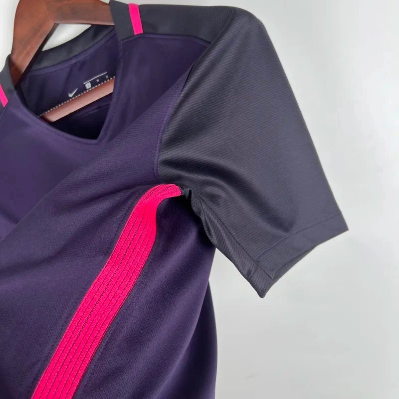 7a011c226776897258ab5058a910142d3105f5a4 Barcelona Retro Jersey Away Soccer Shirt 2016-17