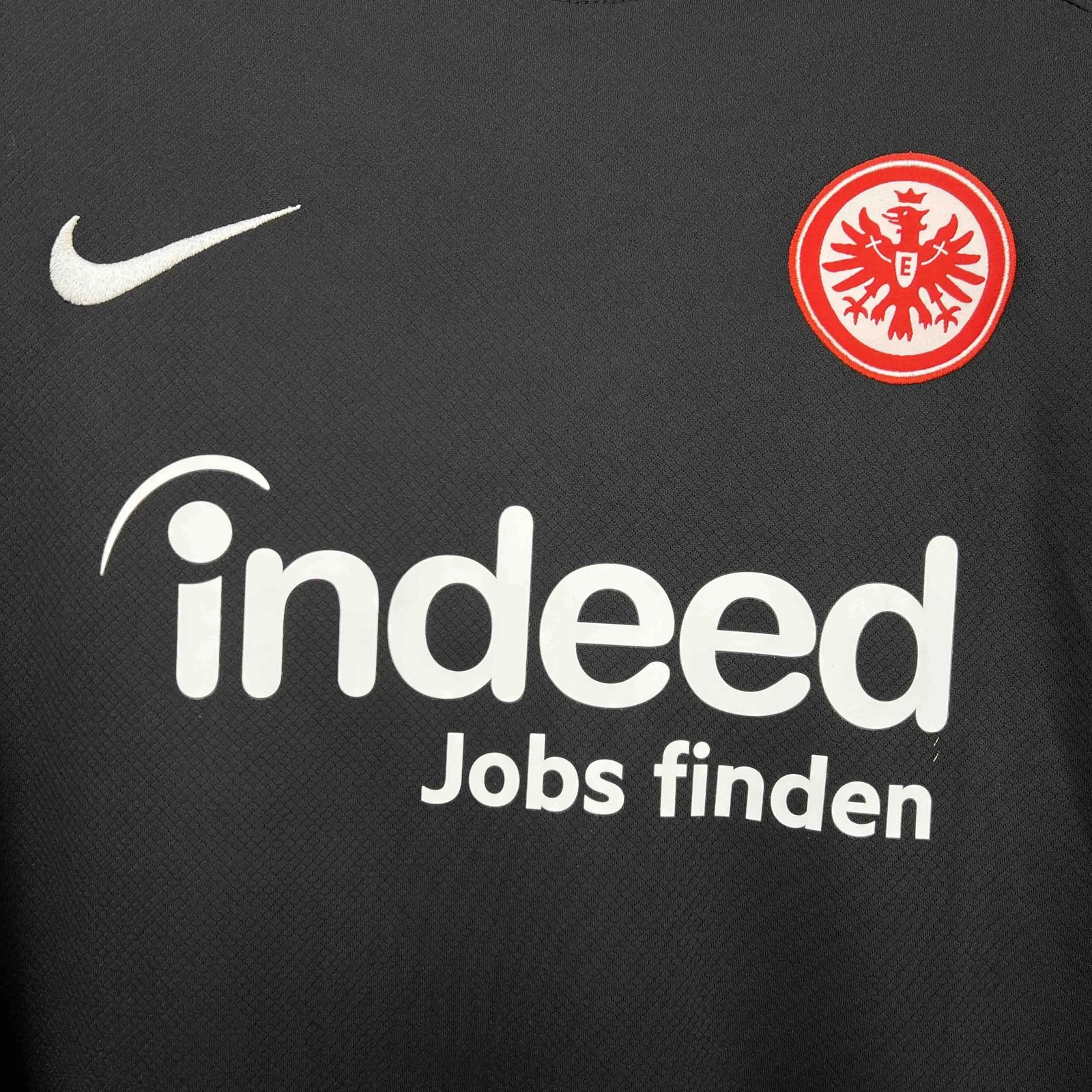 7c58ca26c7f3f9274ca36469db10f6c62feecc8e Eintracht Frankfurt Football Jersey Away Custom Shirt 2024/25